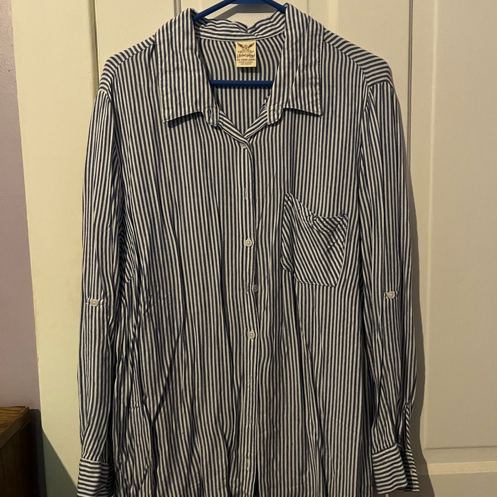 Faded Glory Navy and White Striped Shirt
